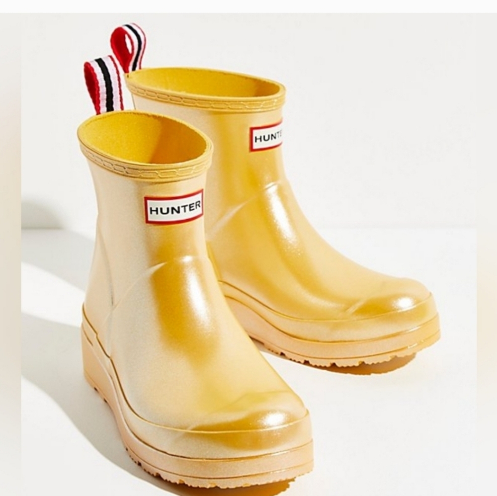 Hunter Nebula Play Short Rain Boot in SUNFLOWER Yellow size 11 US